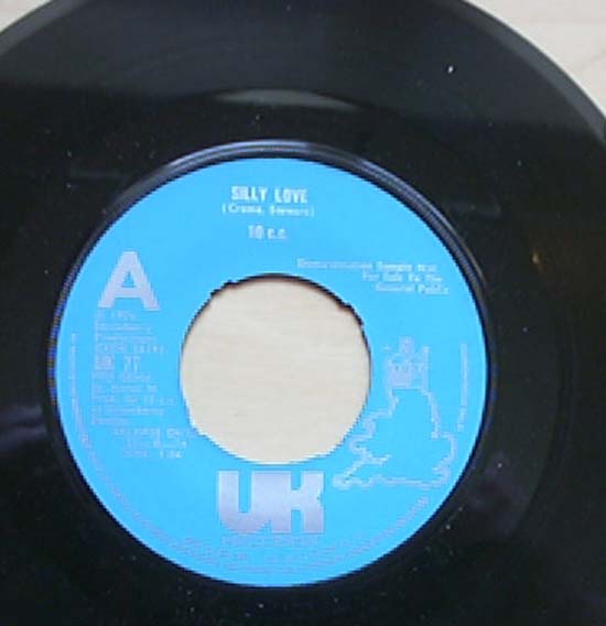 10CC - SILLY LOVE