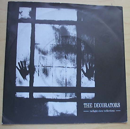 DECORATORS - TWILIGHT VIEW