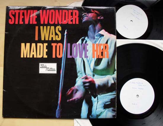 STEVIE WONDER - I Was Made To Love Her (w/l)