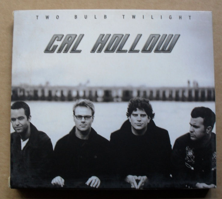 CAL HOLLOW - TWO BULB TWILIGHT