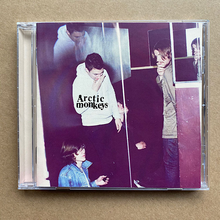 Album Humbug de Arctic Monkeys sur CDandLP